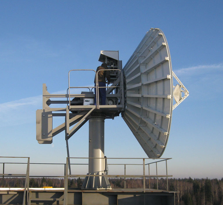 Antenna Feeder Device 4