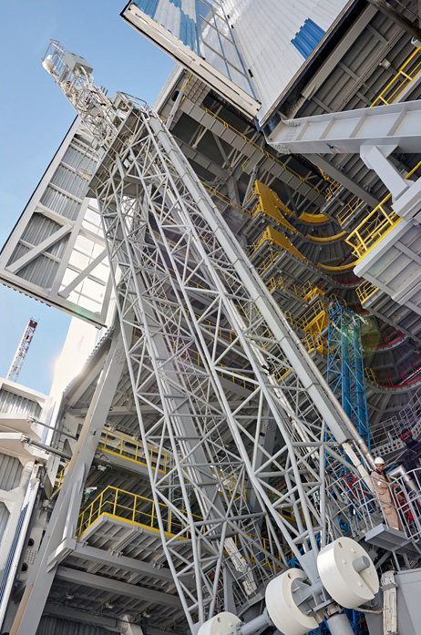 Umbilical Mast