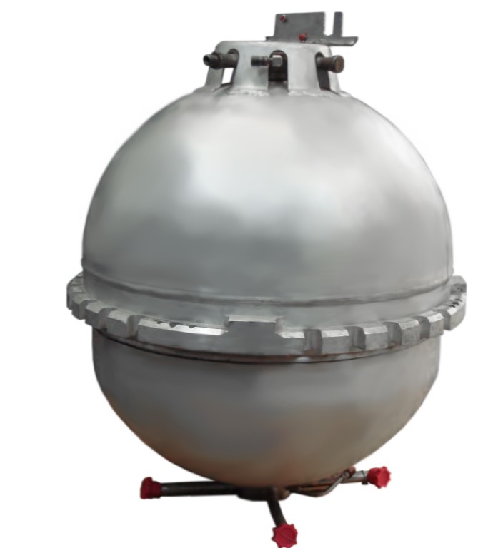 Bipropellant Tank with Stiff-Plastic Separation Devices (Diaphragms)