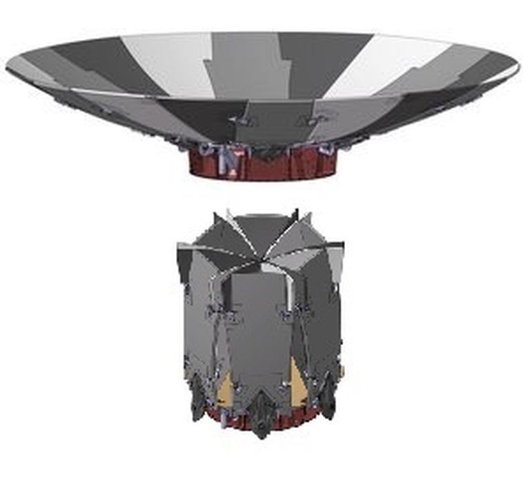 On-board High Precision Large Antenna for Deep Space Exploration